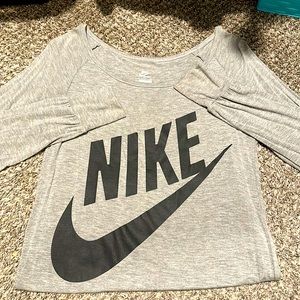 Oversized Nike Long Sleeve (S)